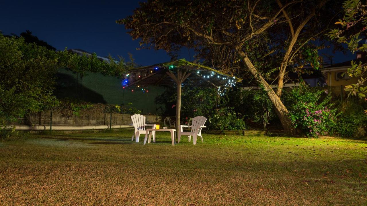 Hotel Les Bananiers Le Gosier  Bagian luar foto