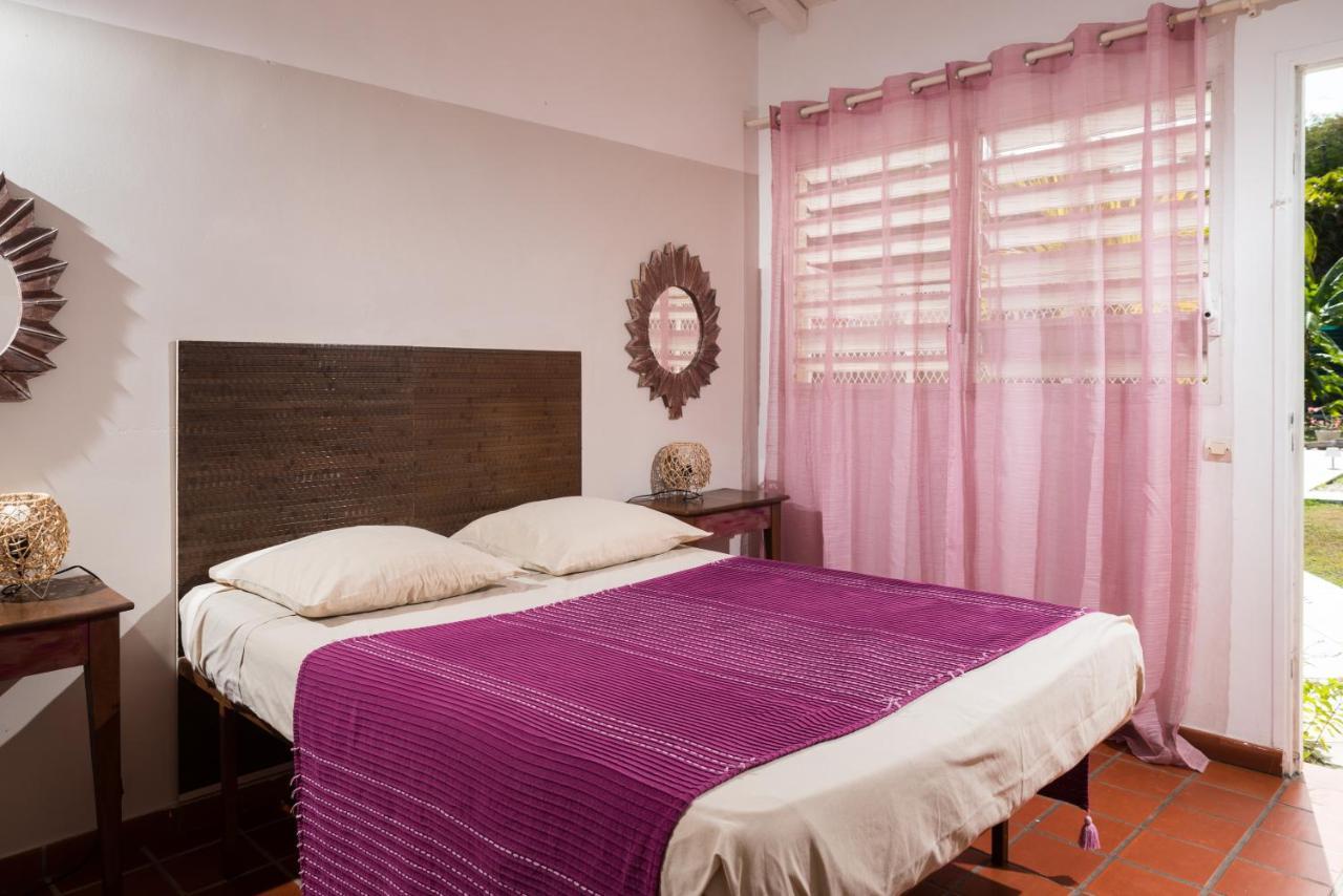 Hotel Les Bananiers Le Gosier  Bagian luar foto